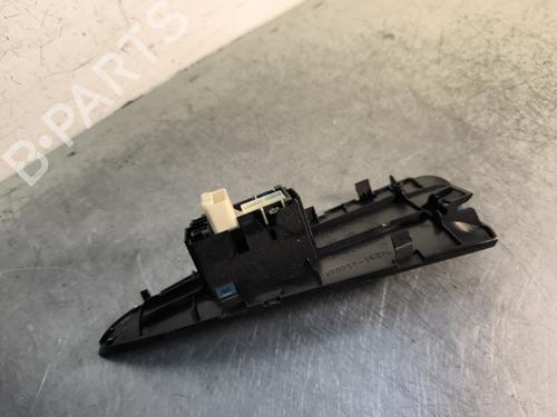 Used Right front window switch Right front window switch TOYOTA RAV 4 III (_A3_) 2.2 D 4WD (ALA30_, ALA30R) (136 hp) 30552547 30552547