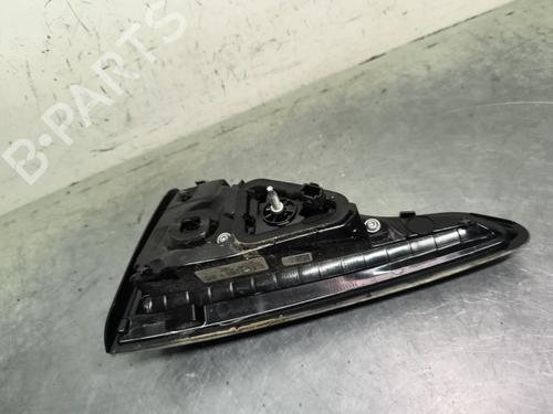 Used Left tailgate light Left tailgate light RENAULT CLIO V (B7_) 1.0 TCe 90 (B7MT) (91 hp) 30553356 30553356
