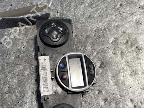 Used Climate control RENAULT CLIO III Grandtour (KR0/1_) 1.5 dCi (KR0F) (86 hp) 21717933