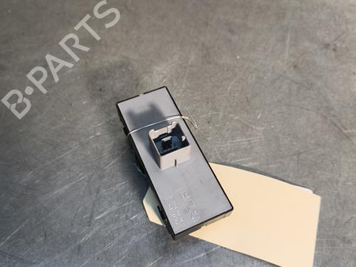 Used Left front window switch Left front window switch SEAT IBIZA IV ST (6J8, 6P8) 1.2 TSI (105 hp) 29571976 29571976