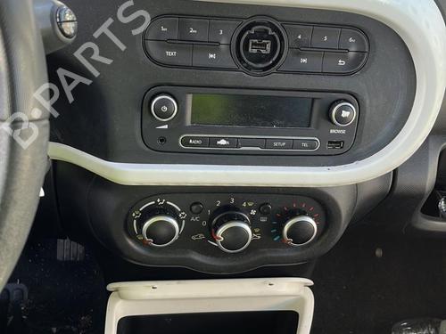 Steering column stalk RENAULT TWINGO III (BCM_, BCA_) 0.9 TCe 90 (BCM9, BCM2) | BP21717982I23 - Image 4