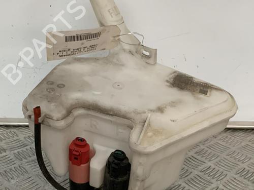 Spylertank TOYOTA YARIS (_P9_) 1.4 D-4D (NLP90_, NLP90R) (90 hp) 21711669