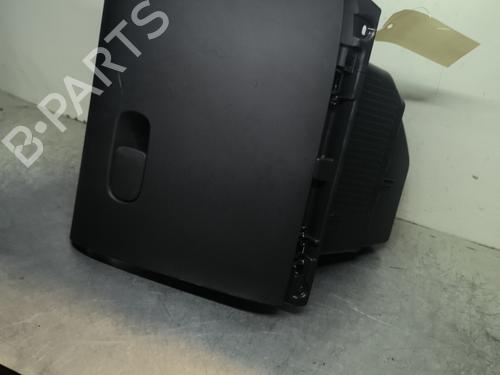 Used Glove box Glove box CITROËN C3 III (SX) 1.5 BlueHDi 100 (SXYHYP, SXYHTU) (102 hp) 36021816 36021816