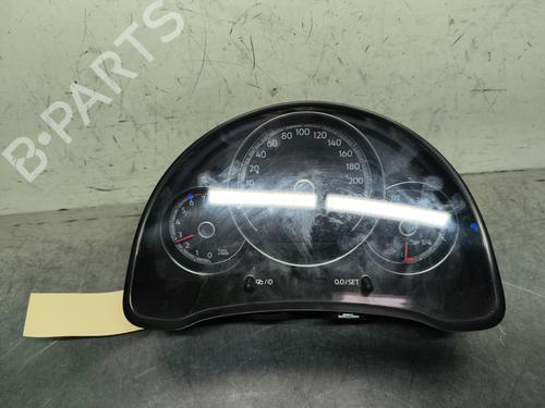 Used Instrument cluster Instrument cluster VW UP! (121, 122, BL1, BL2, BL3, 123) 1.0 TSI (90 hp) 30829878 30829878