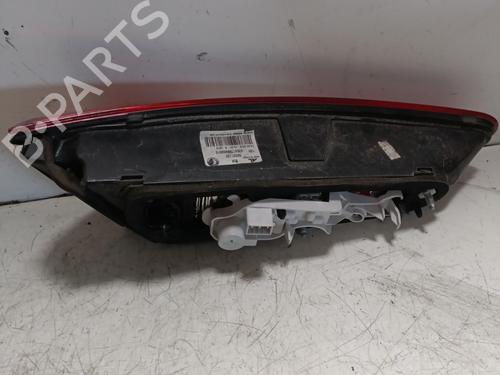 Used Right tailgate light Right tailgate light ALFA ROMEO GIULIETTA (940_) 1.6 JTDM (940FYB11, 940FYB1A, 940FYF11, 940FYF1A) (120 hp) 25335977 25335977