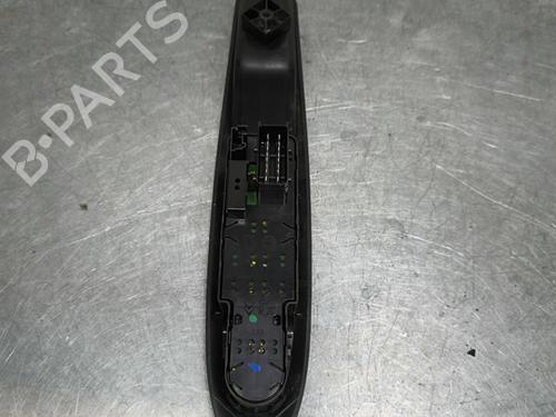 Used Left front window switch Left front window switch CITROËN DS3 (SA_) 1.6 HDi 90 (92 hp) 32993956 32993956