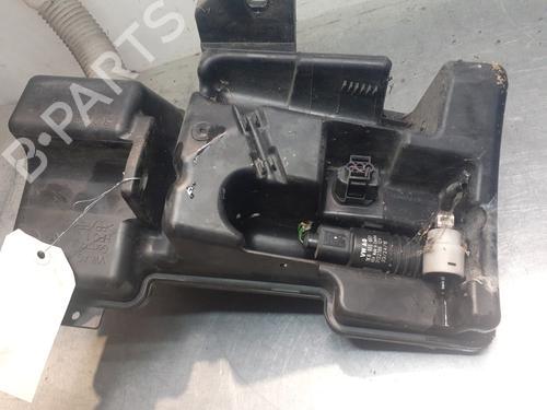 windscreen-washer-tank-vw-tiguan-5n_-2007-2008-2009-2010-2011-2012-2013-2014-2015-2016-2017-2018-32996199 main image
