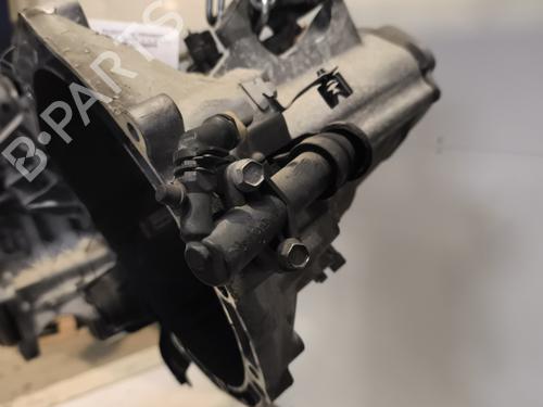 Gearbox PEUGEOT 208 I (CA_, CC_) 1.2 VTI 82 | BP24449237M3