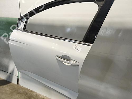 left-front-door-renault-megane-iv-grandtour-k9amn_-2016-38270243 main image