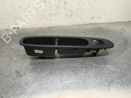 right-front-window-switch-fiat-punto-199_-2012-34282770 main image