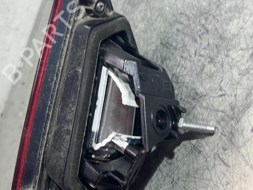 right-tailgate-light-renault-clio-iv-bh_-2012-2013-2014-2015-2016-2017-2018-2019-2020-2021-27328251 main image