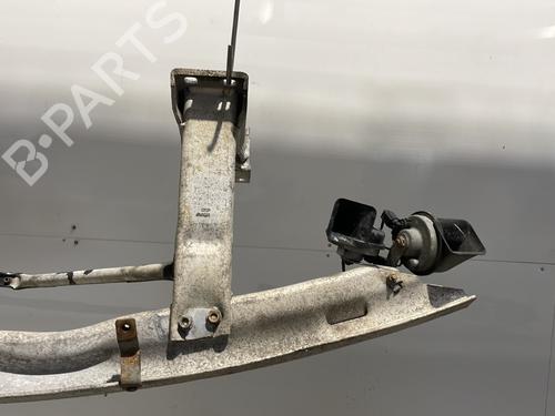 front-bumper-reinforcement-bmw-x3-e83-2003-2004-2005-2006-2007-2008-2009-2010-2011-25130913 main image