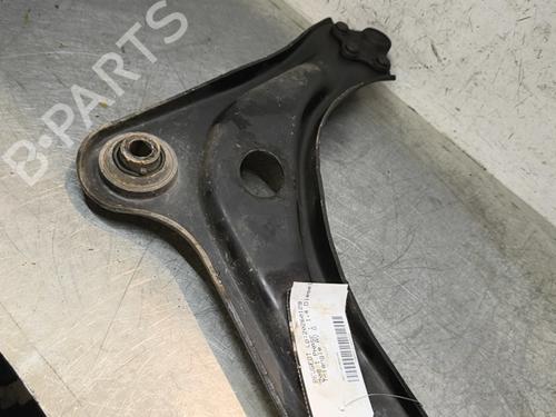 Used Left front suspension arm PEUGEOT 208 I (CA_, CC_) 1.4 HDi (68 hp) 32996921