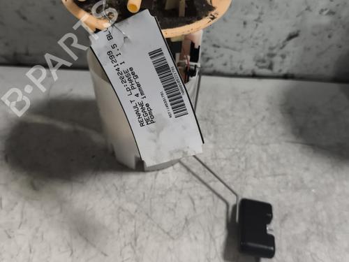 Used Fuel pump RENAULT MEGANE IV Hatchback (B9A/M/N_) 1.5 dCi 110 (B9A3) (110 hp) 29330412