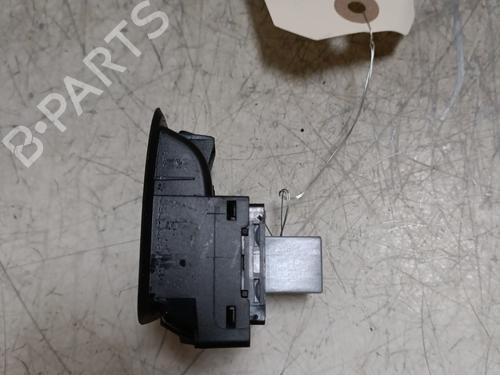 Used Left front window switch Left front window switch VW POLO V (6R1, 6C1) 1.2 (70 hp) 25985414 25985414