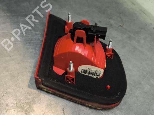 right-tailgate-light-vw-eos-1f7-1f8-2006-2007-2008-2009-2010-2011-2012-2013-2014-2015-32995780 main image