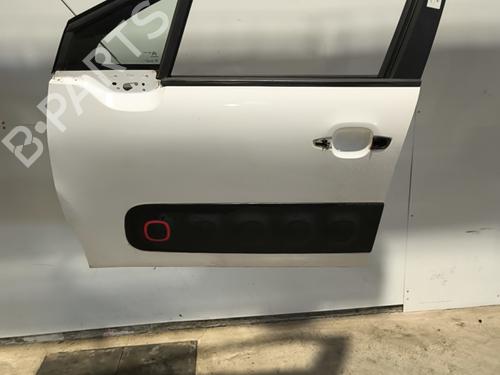 Used Left front door CITROËN C3 III (SX) 1.2 THP 110 (SXHNPS, SXHNZT, SXHNZ6) (110 hp) 31041617