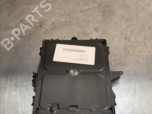 fuse-box-renault-clio-v-b7_-2019-32994371 main image