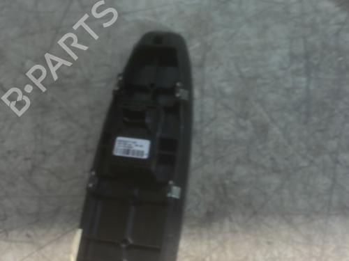 Used Right front window switch BMW 1 (F20) 116 i (136 hp) 21720512