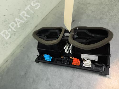 Used Air vent Air vent VW POLO V (6R1, 6C1) 1.2 (70 hp) 31872213 31872213