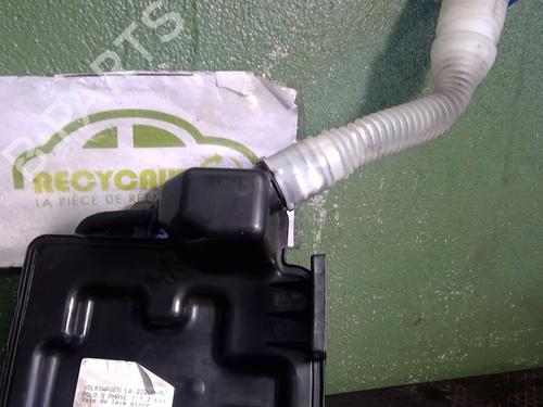 Used Windscreen washer tank VW POLO V (6R1, 6C1) 1.2 (60 hp) 21708850