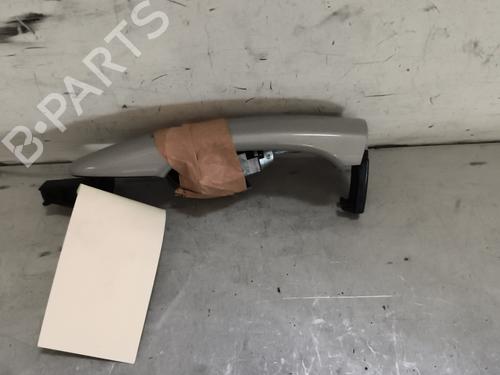 Używane Klamka zewnętrzna drzwi przednich lewych CITROËN C3 / C3 ORIGIN III (SX) 1.2 THP 110 (110 hp) 26893433