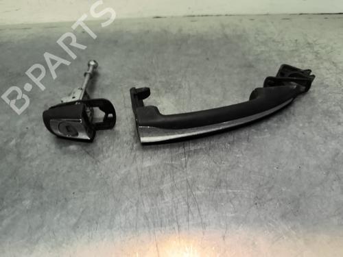 venstre-fortil-udvendigt-handtag-citroen-c3-picasso-sh_-2008-31872189 main image