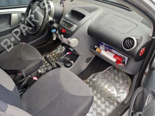 Left taillight PEUGEOT 107 (PM_, PN_) 1.0 | BP31257831C34 