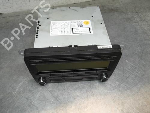 radio-vw-scirocco-iii-137-138-2008-2009-2010-2011-2012-2013-2014-2015-2016-2017-2018-32996928 main image