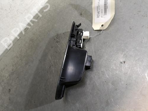 Used Left rear window switch Left rear window switch PEUGEOT 308 II (LB_, LP_, LW_, LH_, L3_) 1.6 BlueHDi 120 (120 hp) 29082030 29082030