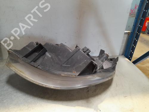 Right headlight RENAULT SCÉNIC II (JM0/1_) 1.5 dCi (JM1E, JM16) | BP28304538C29 