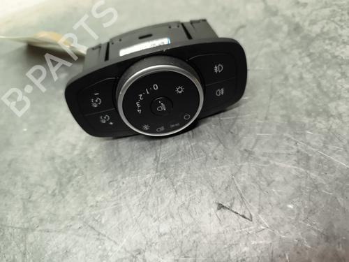 switch-ford-fiesta-vii-hj-hf-2017-31257944 main image