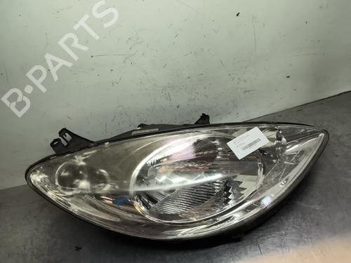 Used Right headlight Right headlight PEUGEOT 1007 (KM_) 1.6 16V (109 hp) 30829914 30829914