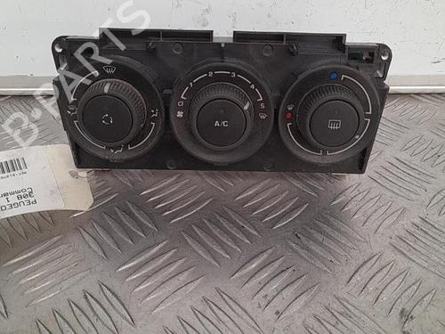 Used Climate control PEUGEOT 308 I (4A_, 4C_) 1.6 HDi (90 hp) 21695341