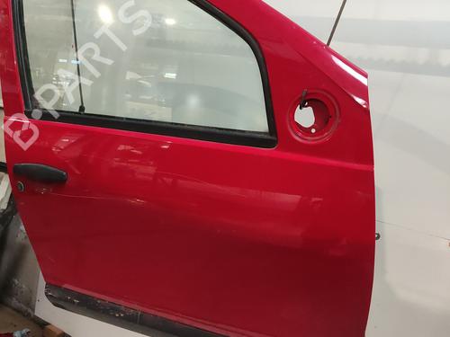 right-front-door-dacia-sandero-14-mpi-lpg-801006248r-2008-21717192 main image