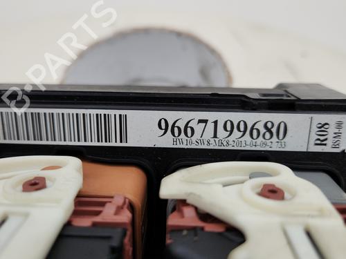 fuse-box-citroen-c3-ii-sc_-2009-34283054 main image