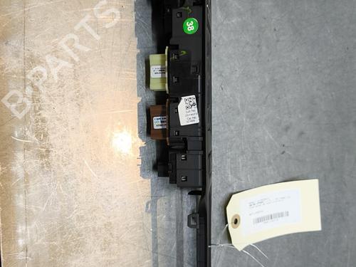 Left front window switch RENAULT CAPTUR I (J5_, H5_) 1.3 TCe 130 (J5NJ, J5NE) | BP29997539I27 