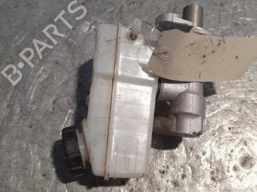 Used Brake master cylinder Brake master cylinder RENAULT CAPTUR I (J5_, H5_) 1.5 dCi 90 (J5N4, J5M5, J5MW, J5M6, J5AL, J5AJ) (90 hp) 21717881 21717881