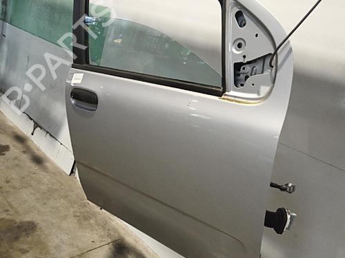 Used Right front door Right front door 37251030 37251030