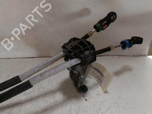 Used Shift knob Shift knob PEUGEOT 308 III (FB_, FH_, FP_, F3_, FM_) BlueHDi 130 (FBYHZL, FBYHZT) (131 hp) 25444107 25444107