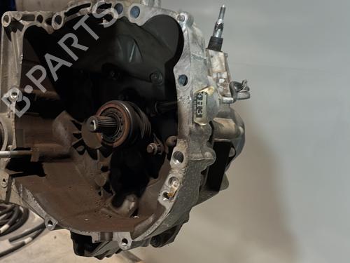 Gearbox RENAULT CLIO III (BR0/1, CR0/1) 1.2 16V (BR0P, CR0P) | BP21717490M3