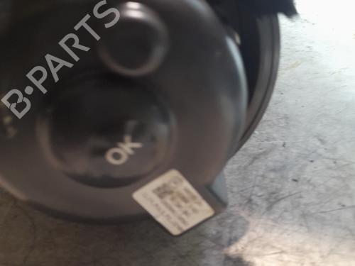 Used Heater blower motor Heater blower motor OPEL CORSA F (P2JO) 1.2 (68) (75 hp) 22789532 22789532