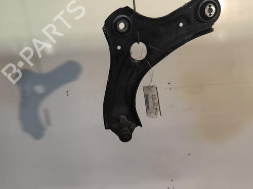 Right front suspension arm RENAULT CLIO V (B7_) 1.0 TCe 90 (B7MT) | BP32477402M13