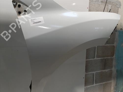 Right front fenders RENAULT MEGANE III Grandtour (KZ0/1) 1.5 dCi (KZ09, KZ0D, KZ1G, KZ29, KZ14, KZ1W, KZ10, KZ1F,... | BP23821921C42 