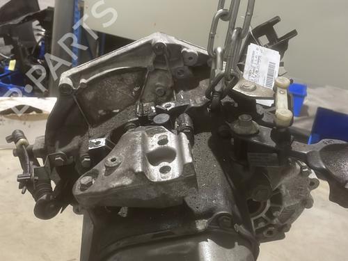 Gearbox CITROËN C3 II (SC_) 1.4 | BP22035104M3 