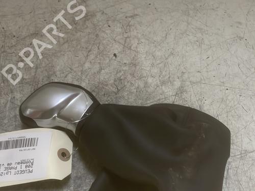 Used Gear lever PEUGEOT 208 I (CA_, CC_) 1.2 VTI 82 (82 hp) 22233798