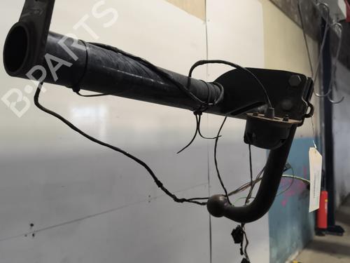 tow-ballmechanism-dacia-duster-hs_-2010-2011-2012-2013-2014-2015-2016-2017-2018-33051406 main image