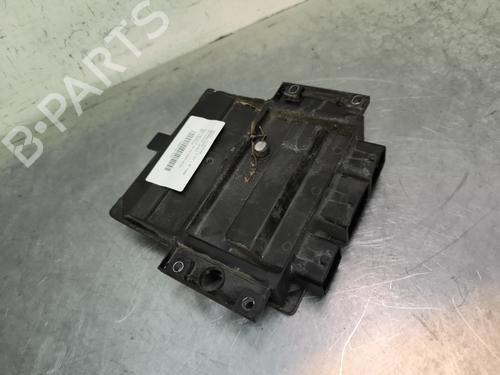 Used Engine control unit (ECU) RENAULT TWINGO II (CN0_) 1.5 dCi (CN0E) (64 hp) 30553138
