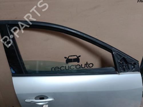 Used Right front door RENAULT MEGANE III Hatchback (BZ0/1_, B3_) 1.9 dCi (BZ0N, BZ0J) (131 hp) 21694128