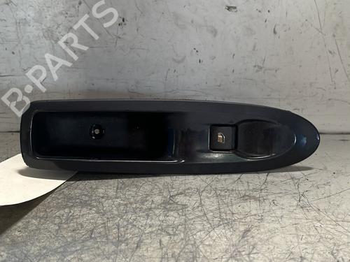 Used Left rear window switch Left rear window switch CITROËN C4 II (NC_) 1.6 HDi 115 (114 hp) 26974832 26974832